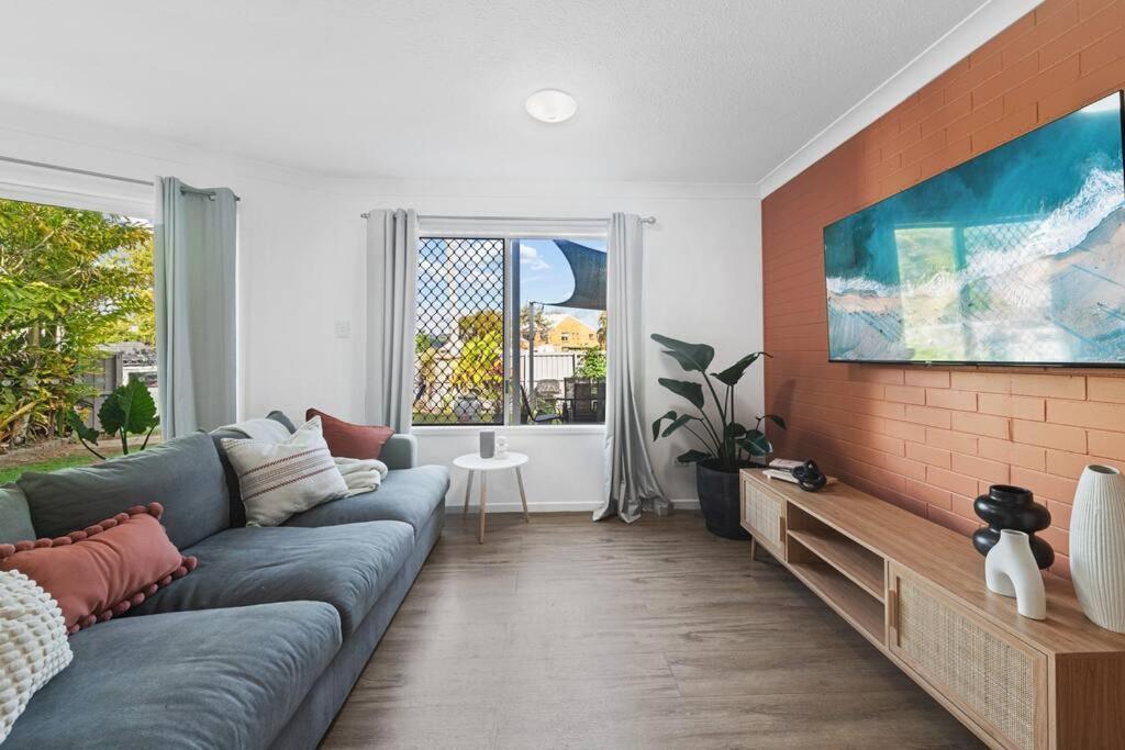 Pet & Family Friendly Apartment *