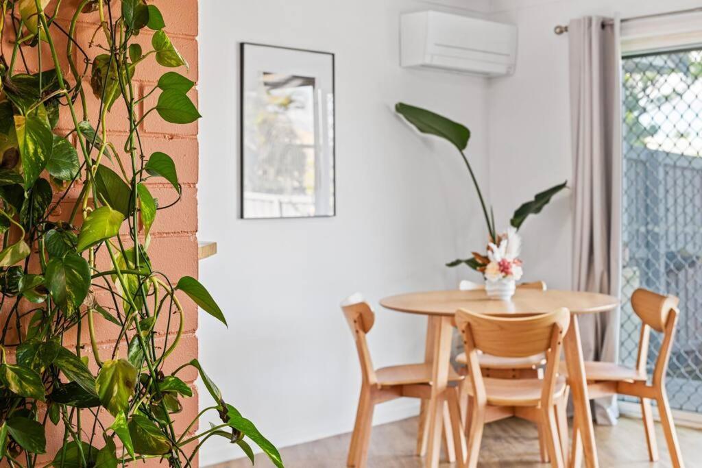 Pet & Family Friendly Apartment Maroochydore